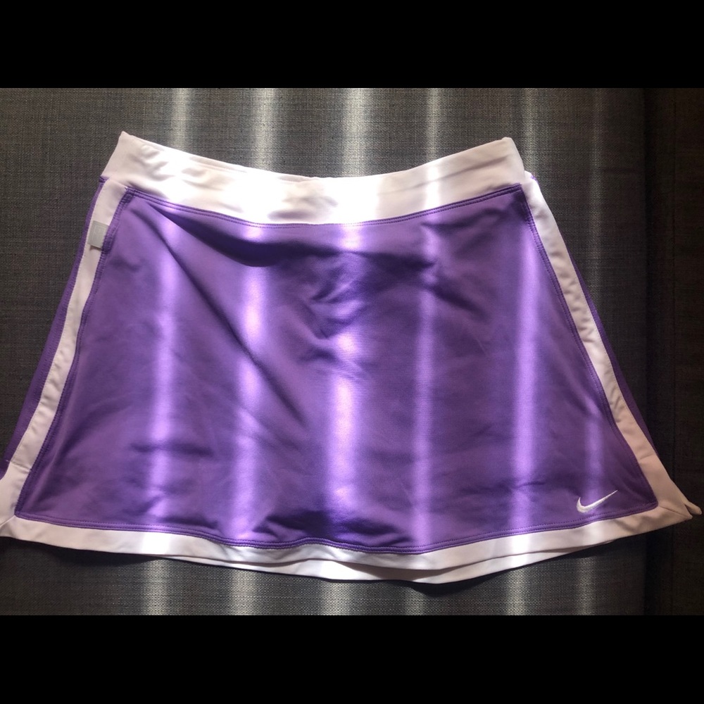 Nike XL Tennis Skort in Purple and White